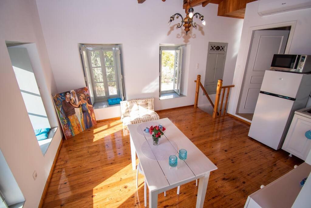 Ferienwohnung Iolis Loft Hydra Exterior foto